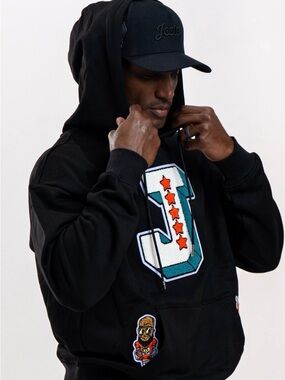 Undefeated SZN Pullover Hoodie